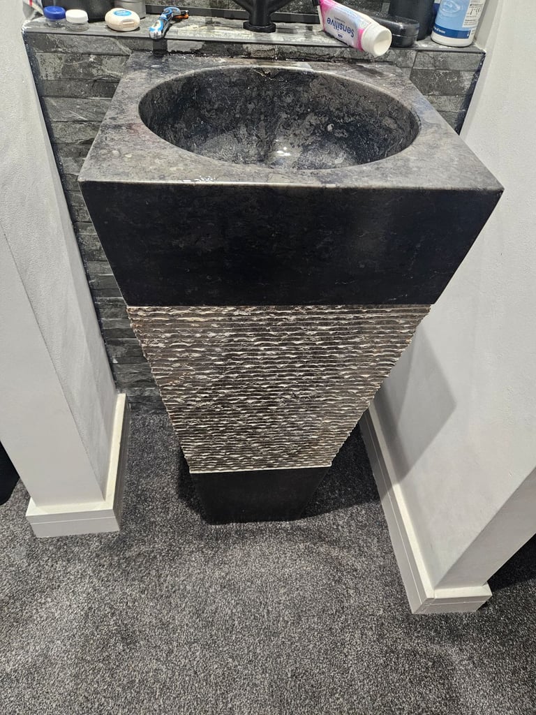 Marble bathroom sinks X 2. Will split