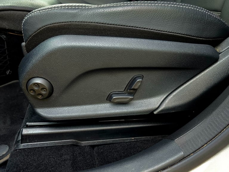 2021 Mercedes-Benz GLC 220d 4Matic AMG Line Premium 5dr 9G-Tronic 90DAYS WARRANTY HPI CLEAR  ESTA...