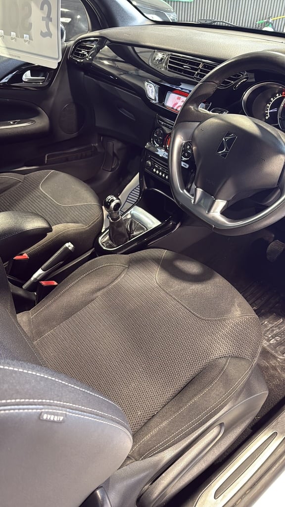 2015 Citroen DS3 1.6 e-HDi Airdream DStyle Plus 3dr HATCHBACK Diesel Manual