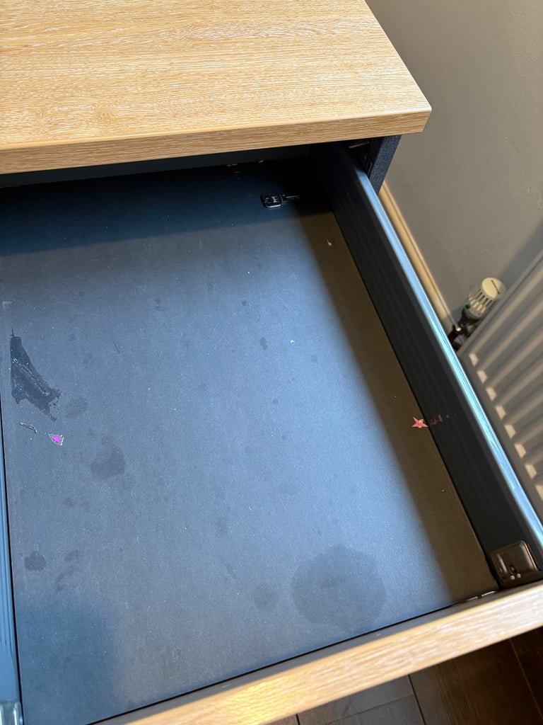 Office desk, side drawers and storage unit
