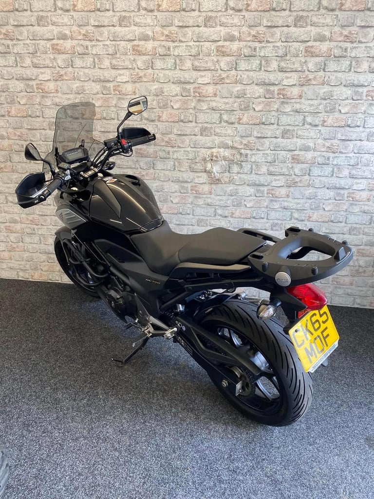 2015 Honda NC 750 X - 8k miles- 12 month mot - stunning condition - HPI clear 