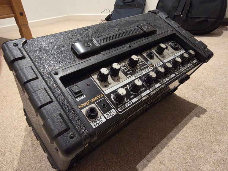 Roland Cube Street amp