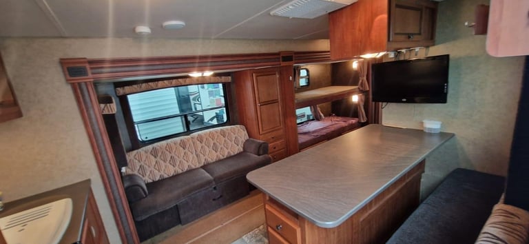 2013 Jayco Jay Flight M-26RKS Bunk Beds 5 Berth American Caravan 5th Wheel RV