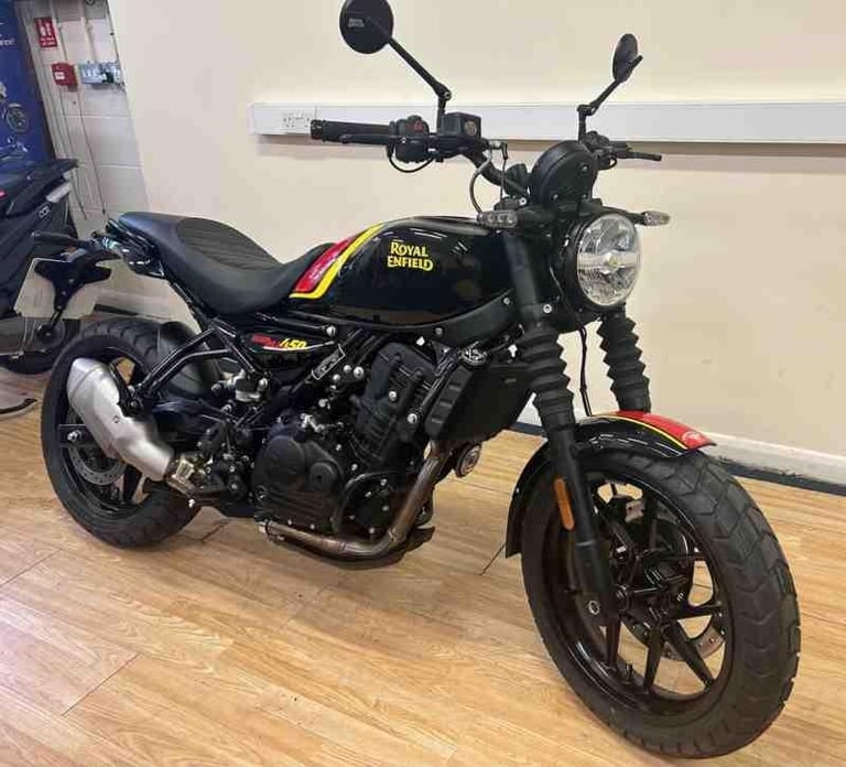 ROYAL ENFIELD GUERRILLA 450  **1460mls**