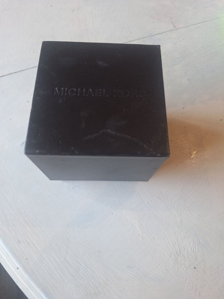 image for Michael kors watch 