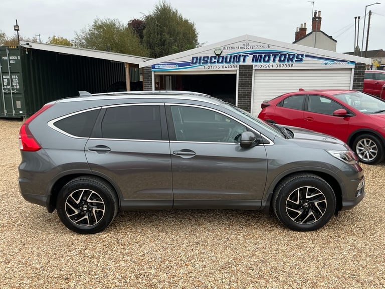2017 Honda CR-V 2.0 i-VTEC SE Plus 5dr [Nav] ESTATE Petrol Manual
