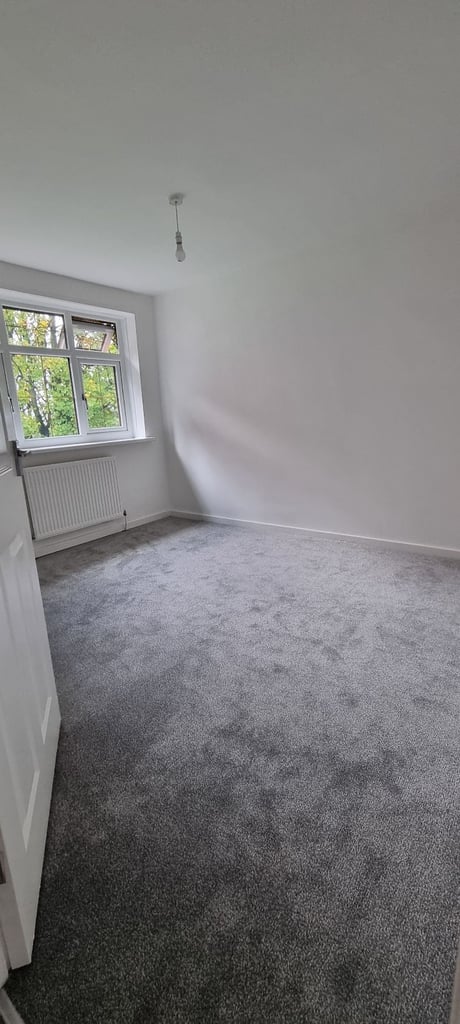 Fully Renovated 3-Bedroom Semi in Chadderton – Available Immediately