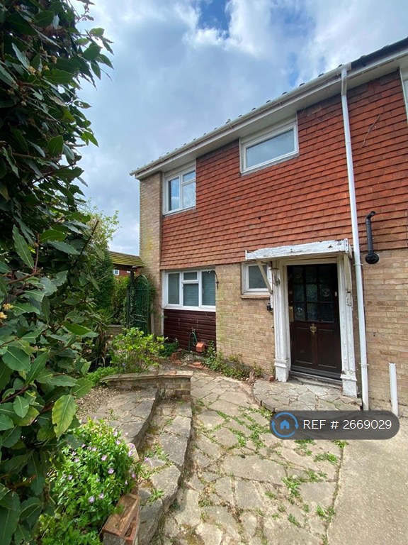 3 bedroom house in Liptraps Lane, Tunbridge Wells, TN2 (3 bed) (#2669029)