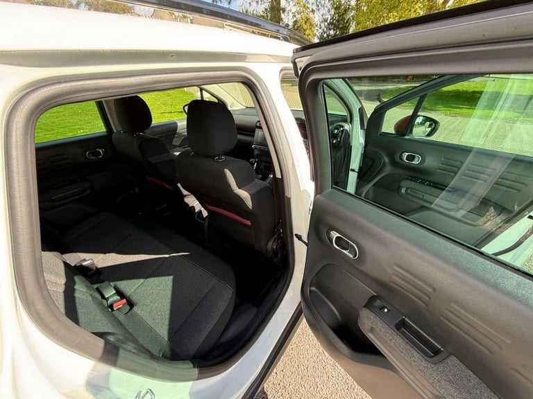 2021 Citroen C3 Aircross 1.2 PureTech C-Series SUV 5dr Petrol Manual Euro 6 (s/s) (110 ps) Hatchb...
