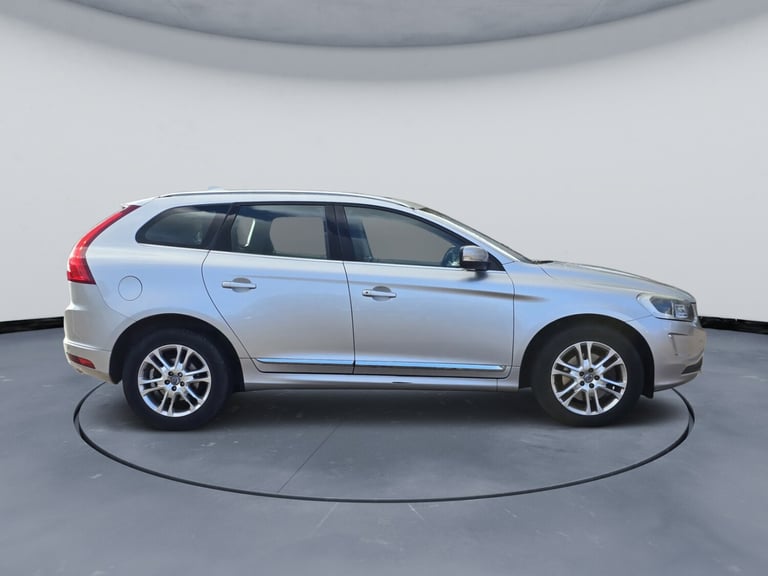 2013 Volvo XC60 D5 [215] SE Lux Nav 5dr AWD Geartronic ESTATE Diesel Automatic