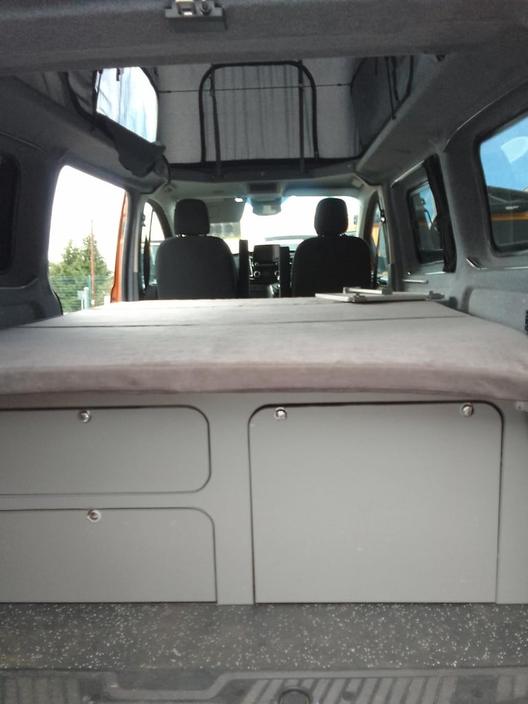 Ford TRANSIT CUSTOM 280 LIMITED. CAMPERVAN 