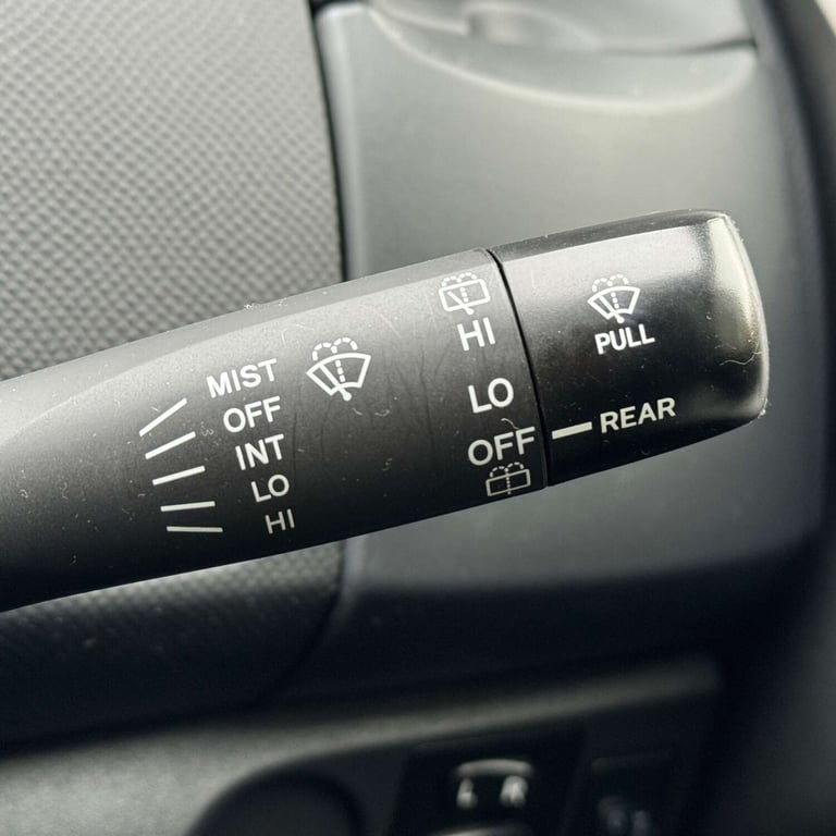 2006 Toyota Yaris 1.0 Yaris T3 3dr Hatchback Petrol Manual