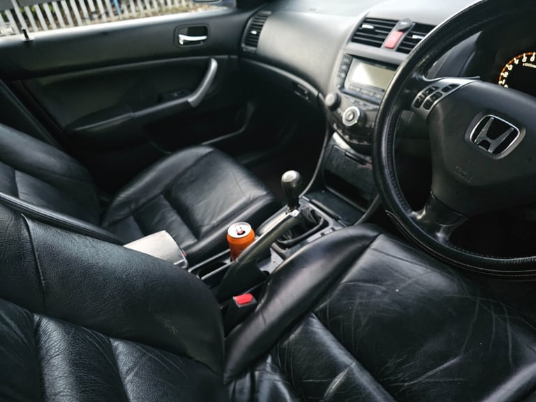 2005 Honda Accord 2.0 i-VTEC Executive 4dr SALOON Petrol Manual