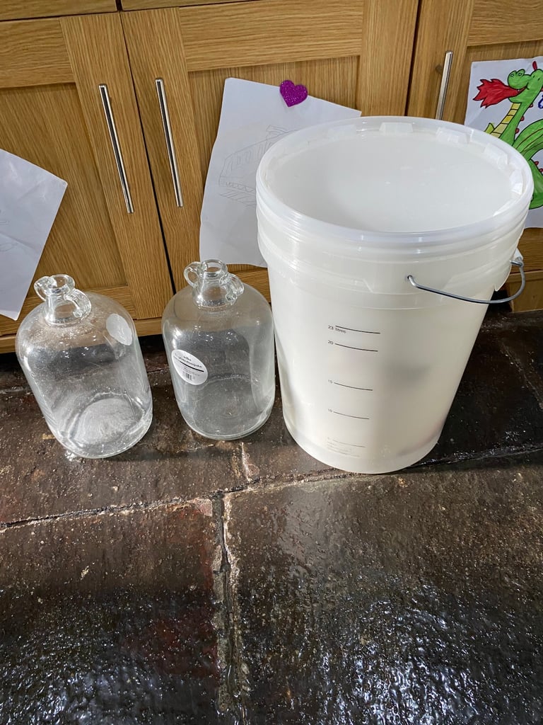 image for Wine/beer brewing kit. 