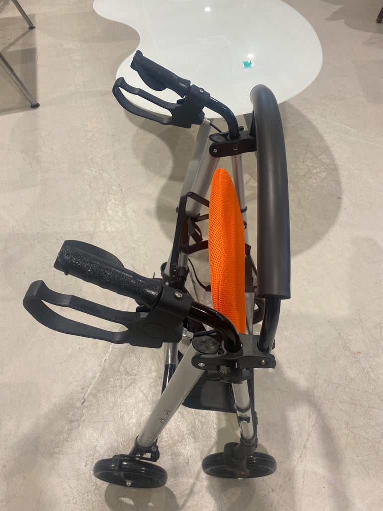 Mobility Walker New 