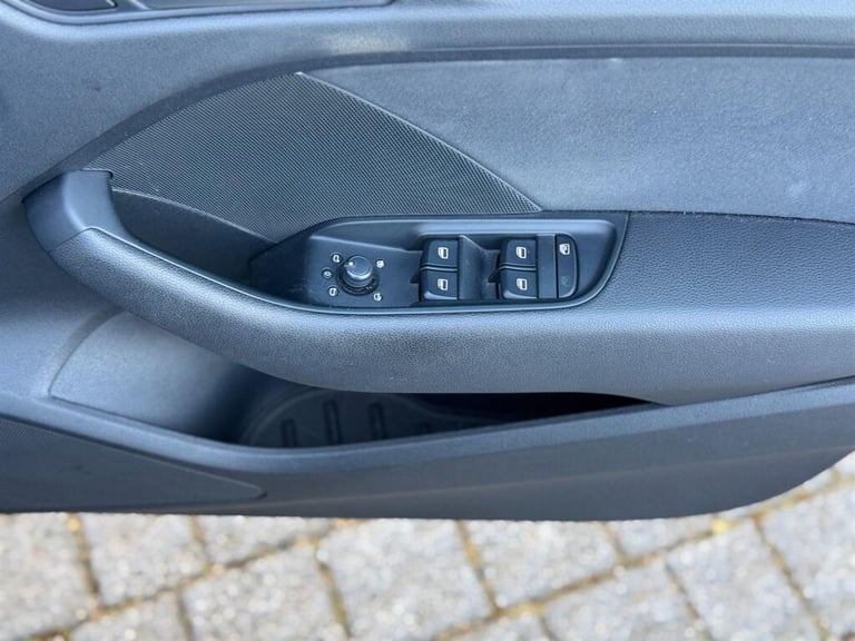 2014 Audi A3 1.4 TFSI CoD S line Sportback S Tronic Euro 6 (s/s) 5dr Hatchback Petrol Automatic