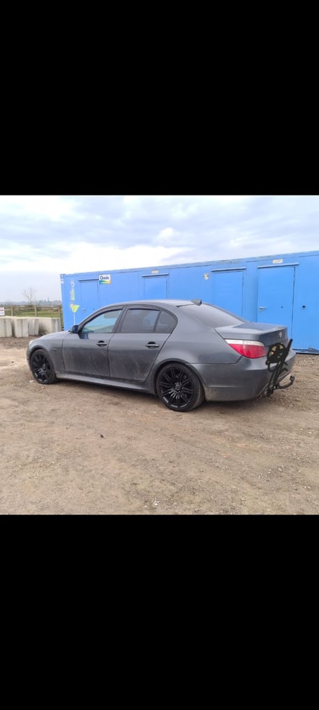 Bmw 5 series 19 inch alloyes