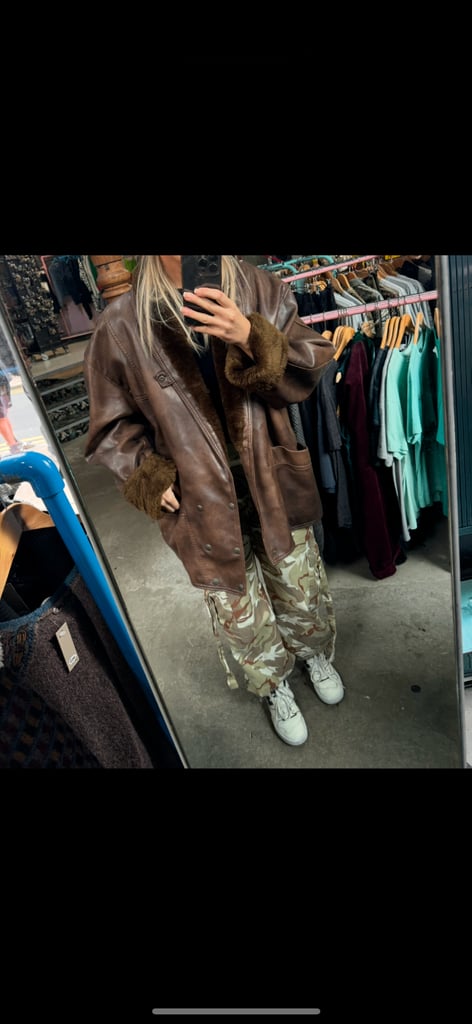 Jacket - Large Brand : Cow