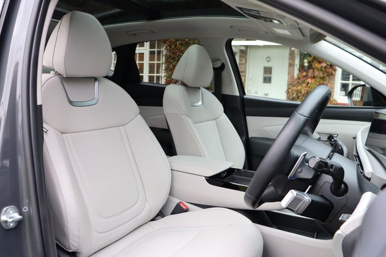 2025 Hyundai TUCSON 1.6T Plug-in Hybrid Ultimate 5dr 4WD Auto ESTATE PETROL/ELECTRIC Automatic