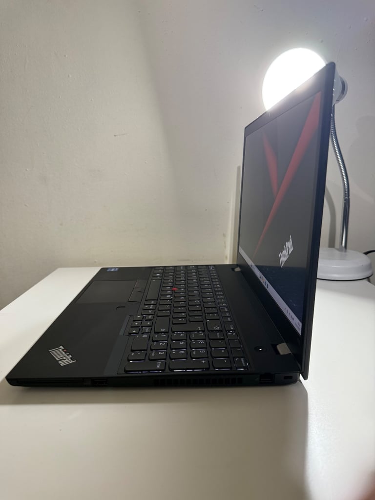 Lenovo Thinkpad T15 Intel i7 1185G7 4.8ghz,32gb ram,1TB Nvme,Nvidia Mx450 2Gb GPU Windows 11 Pro