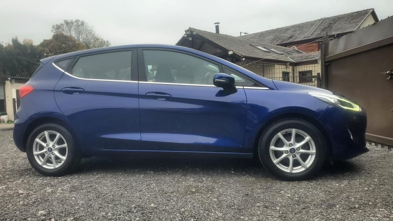image for Ford Fiesta 1.0 ecoboost zetec blue 42k miles as scuffs and paint touch ins 2018