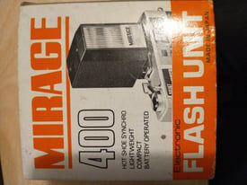 Mirage 400 electronic flash unit in original box