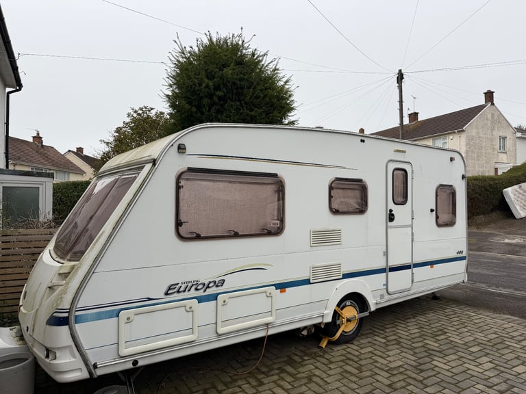 Sterling europa 495 