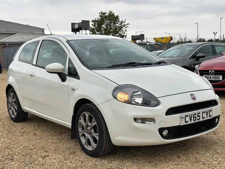 2015 Fiat Punto 1.2 Easy + Euro 6 3dr HATCHBACK Petrol Manual