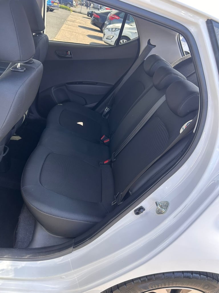 2019 Hyundai i10 1.0 Play 5dr HATCHBACK Petrol Manual