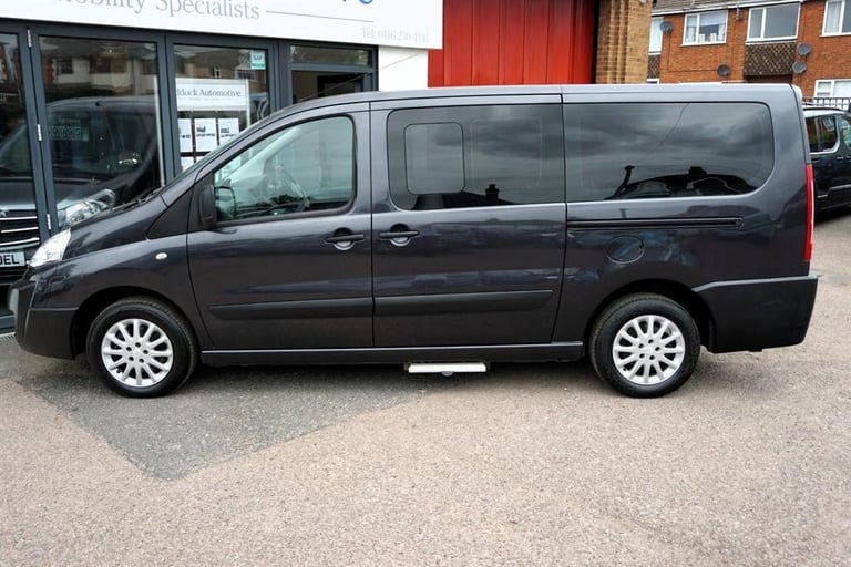 Peugeot Expert HDI TEPEE COMFORT L2 Automatic, Disabled, Wheelchair Accessible