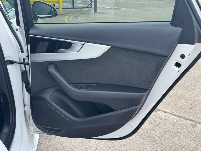 2020 Audi A4 2.0 A4 S Line 35 TFSI Semi-Automatic 5dr - NATIONAL DELIVERY* Estate Petrol Automatic