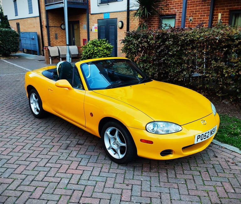 Mazda MX5 MK2.5 NB – Manual 1.6ltr, Low 52k Mileage