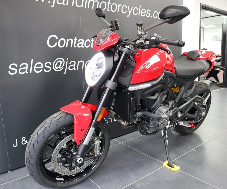 Ducati Monster Plus, low Miles Full service history