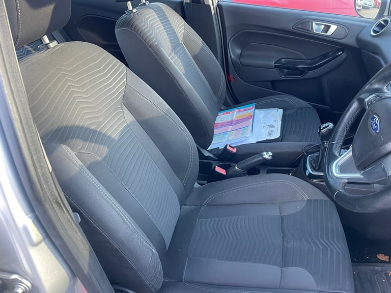 2014 Ford Fiesta 1.5 TDCi Zetec Hatchback 5dr Diesel Manual Euro 5 (75 ps)