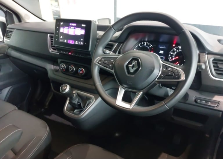 Renault, TRAFIC, Panel Van, 2024, Manual, 1997 (cc)