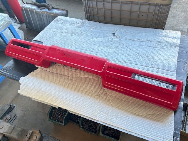 Front bumper Lamborghini Countach 25Th