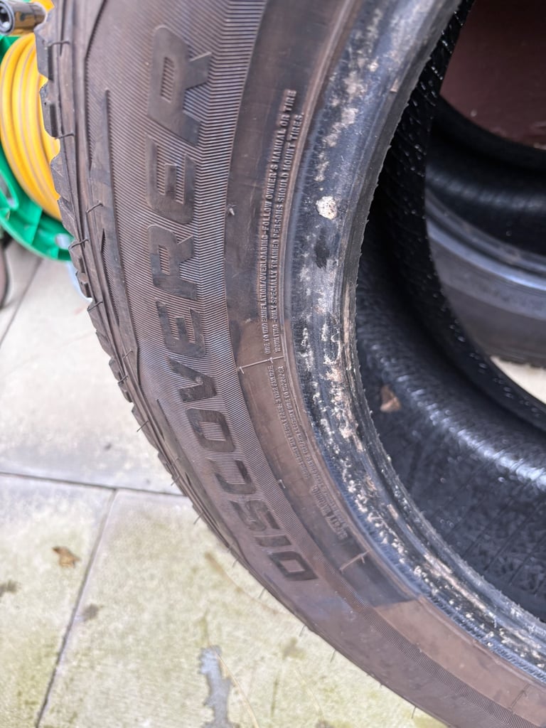Cooper discovery 285x50x 20 all terrain tyres . 