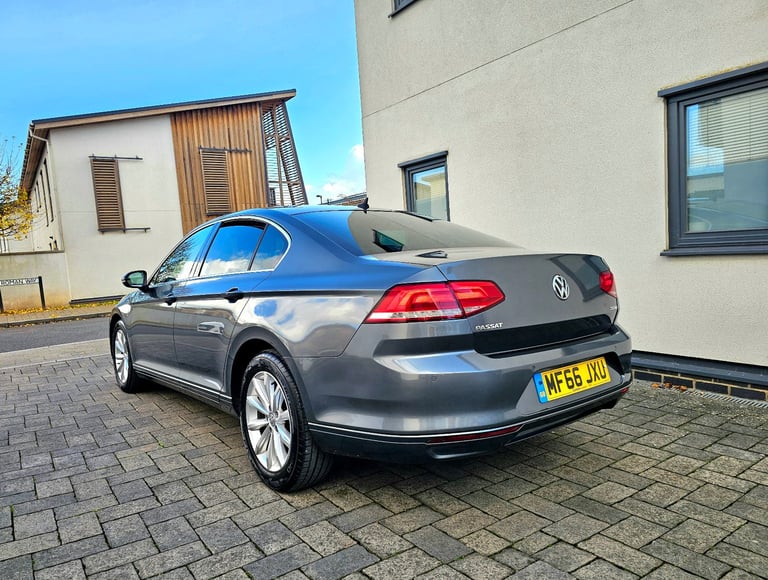 2017 VOLKSWAGEN PASSAT BLUEMOTION TECH NAV 2.0 TDI + EURO 6🔥