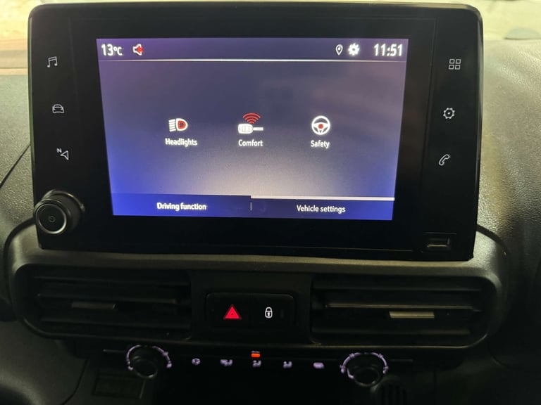 2021 Vauxhall Combo 1.5 Combo 2300 Sportive TD Panel Van Diesel Manual