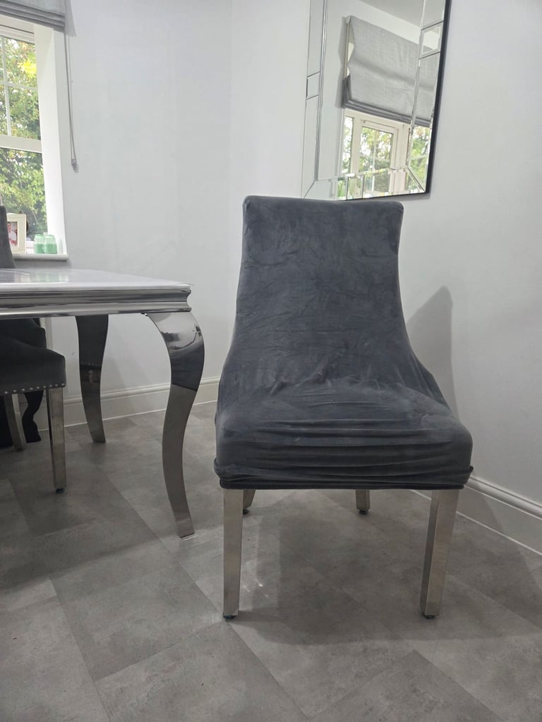 Louis Marble Dining Table + 4 Lion Knocker Chairs + Bench
