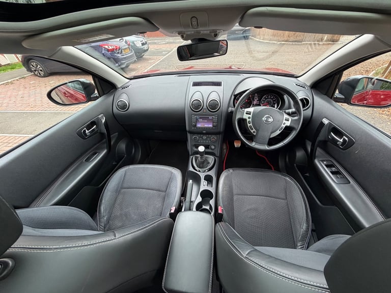 Nissan, QASHQAI, Hatchback, 2014, Manual, 1461 (cc), 5 doors