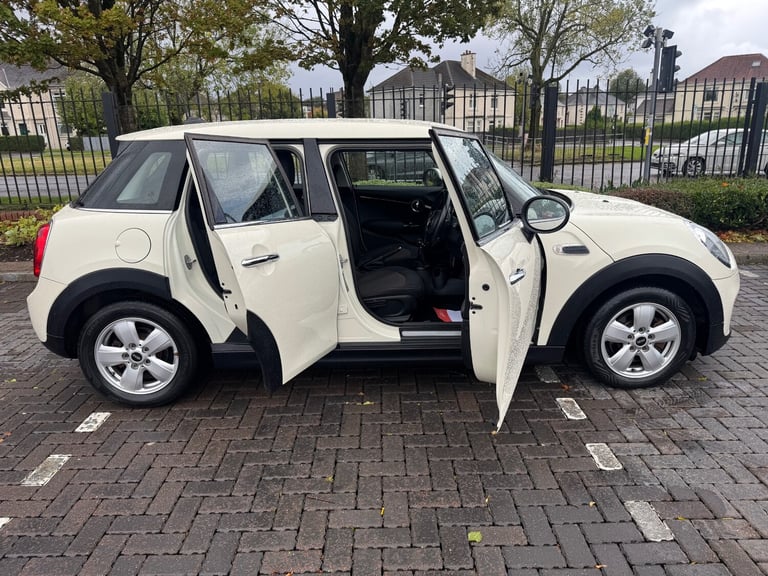 2015 MINI Hatch 1.2 One 5dr HATCHBACK Petrol Manual