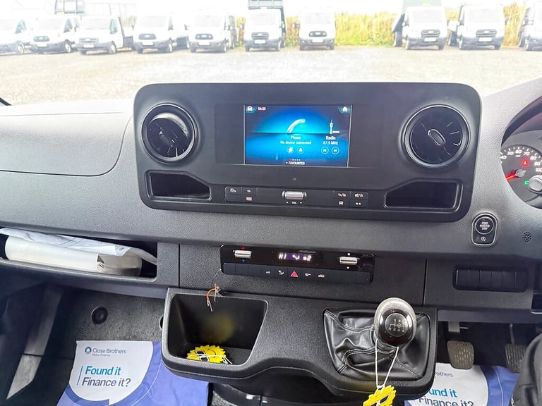 2020 Mercedes-Benz Sprinter 3.5t H2 Progressive Van PANEL VAN DIESEL Manual