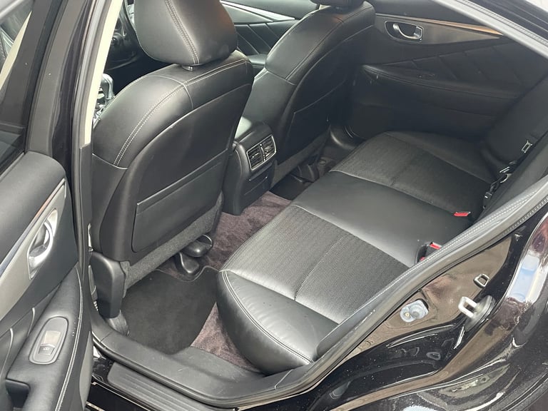 Infiniti, Q50, Saloon, 2015, Semi-Auto, 2143 (cc), 4 doors