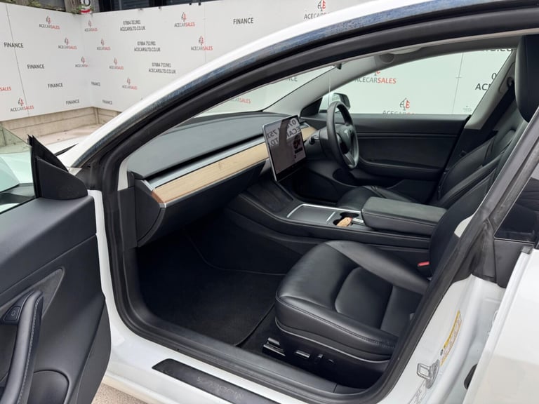 2020 Tesla Model 3 Standard Range Plus Auto RWD 4dr SALOON Electric Automatic