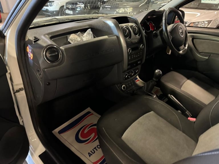 2018 Dacia Duster 1.5 dCi Laureate SUV 5dr Diesel Manual 4WD Euro 6 (s/s) (110 ps) HATCHBACK Dies...