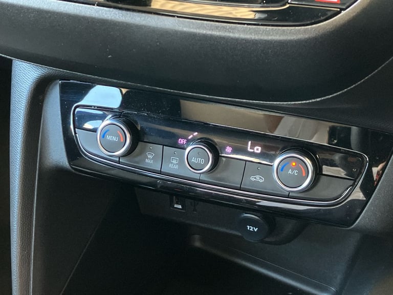 2024 Vauxhall Corsa 100kW Design 50kWh 5dr Auto Hatchback Electric Automatic