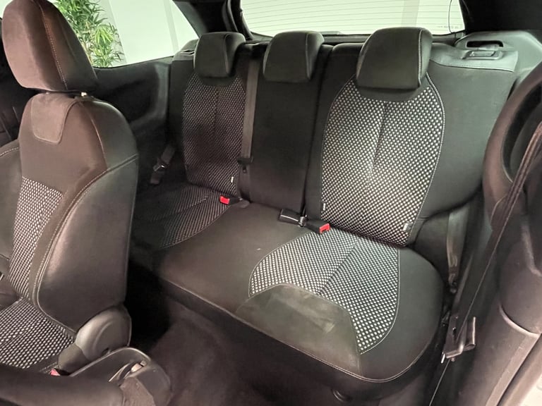 2011 Citroen DS3 1.6 HDi Black 3dr HATCHBACK Diesel Manual