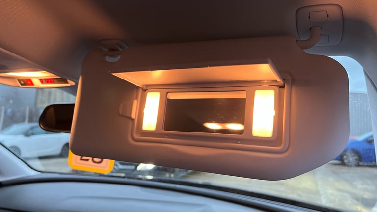 2021 Vauxhall Grandland X 1.2 Turbo Griffin Edition 5dr Auto Petrol Hatchback Hatchback Petrol Au...