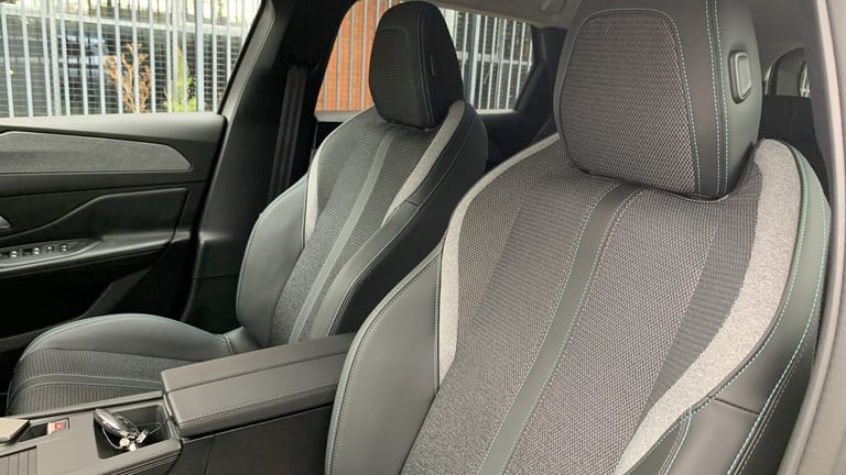 2025 Peugeot 308 SW 1.6 12.4kWh Allure Estate 5dr Petrol Plug-in Hybrid e-EAT Euro 6 (s/s) (180 E...